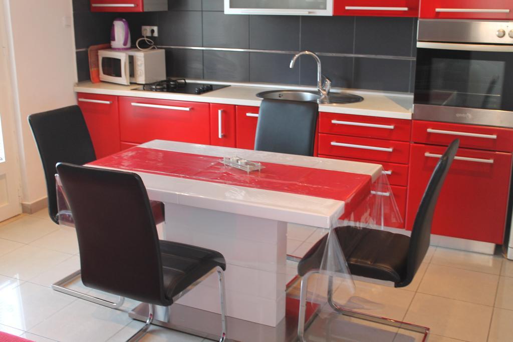 Apartments Roko Kolinda Bibinje Esterno foto