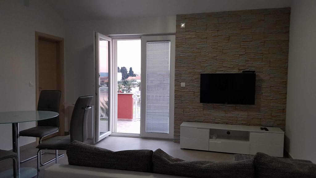 Apartments Roko Kolinda Bibinje Esterno foto