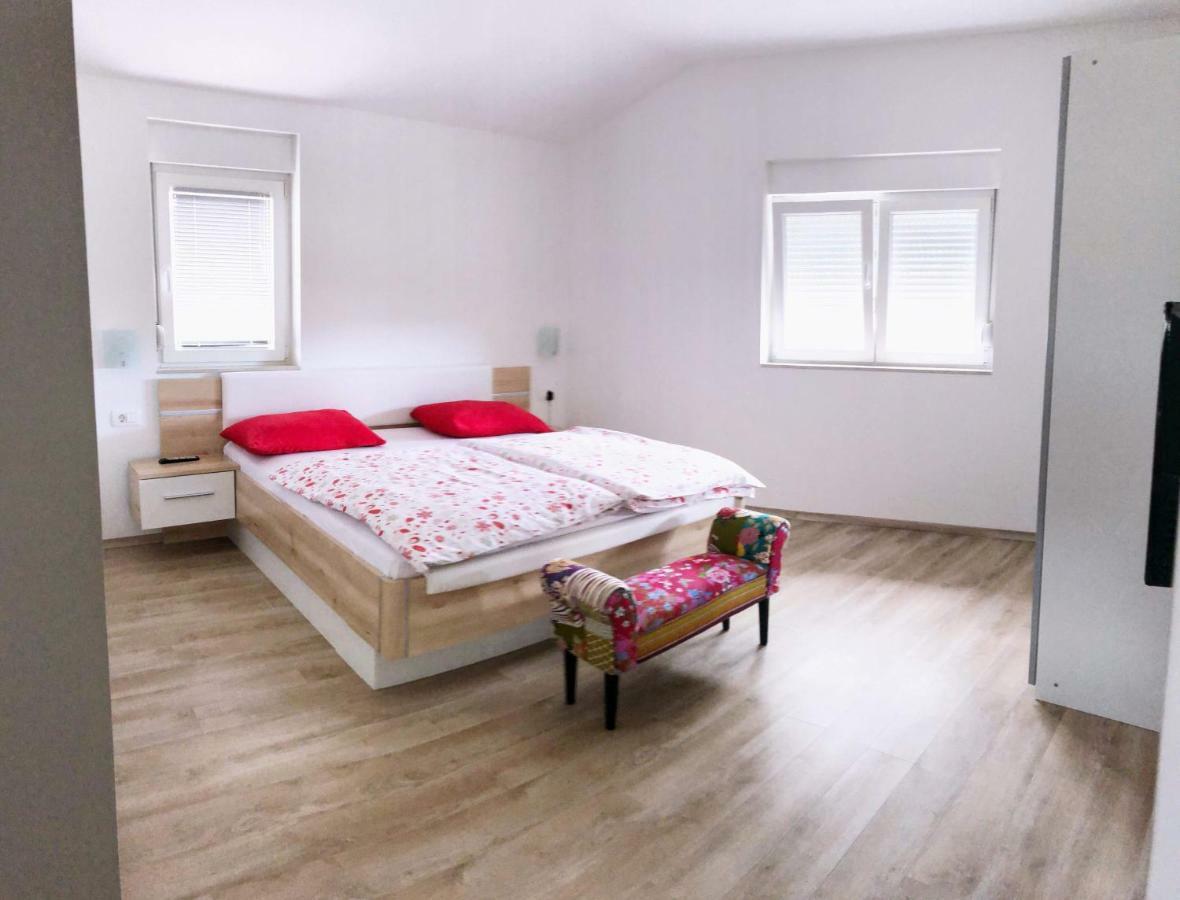 Apartments Roko Kolinda Bibinje Esterno foto